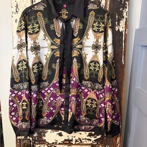 Vince Camuto Black and Gold Paisley colorful tie blouse. Size XL
